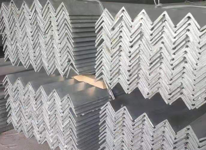 鍍鋅角鋼